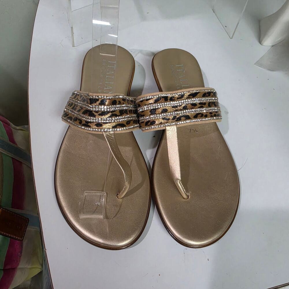 ITALIAN SHOEMAKERS Cushion soles sandals thong flip flop leopard design. 7.5 - Picture 6 of 8